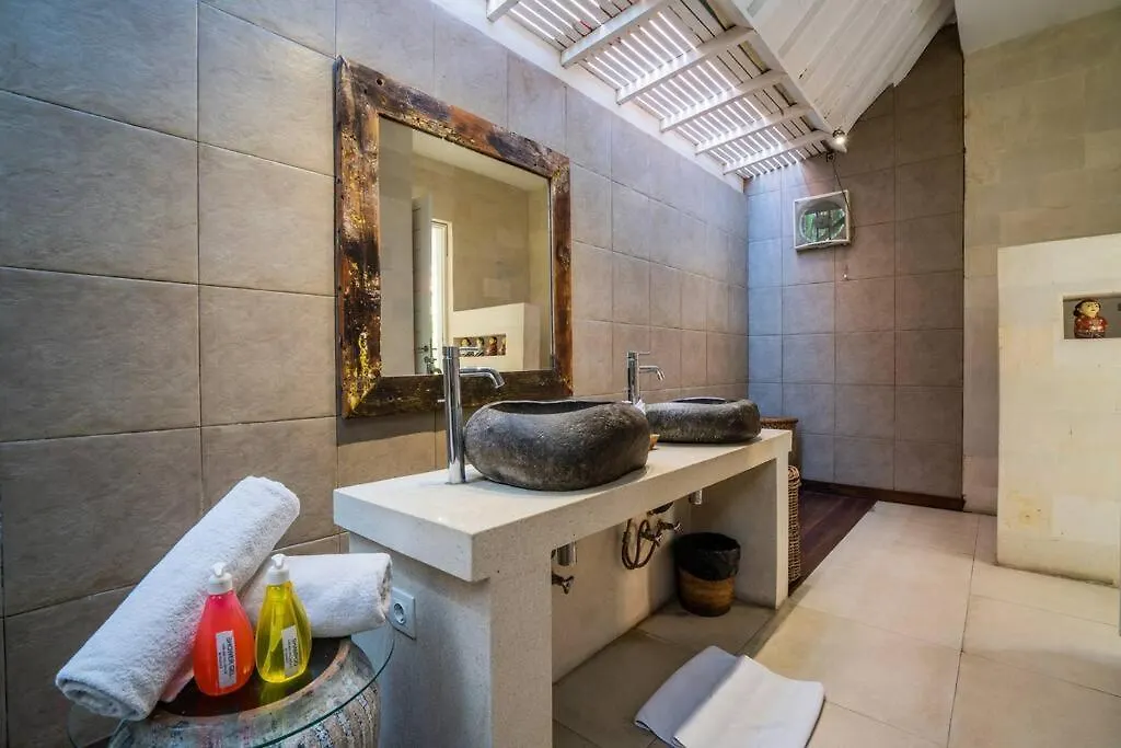 Villa Maxceo - 3Br Poolvilla Near The Beach Canggu