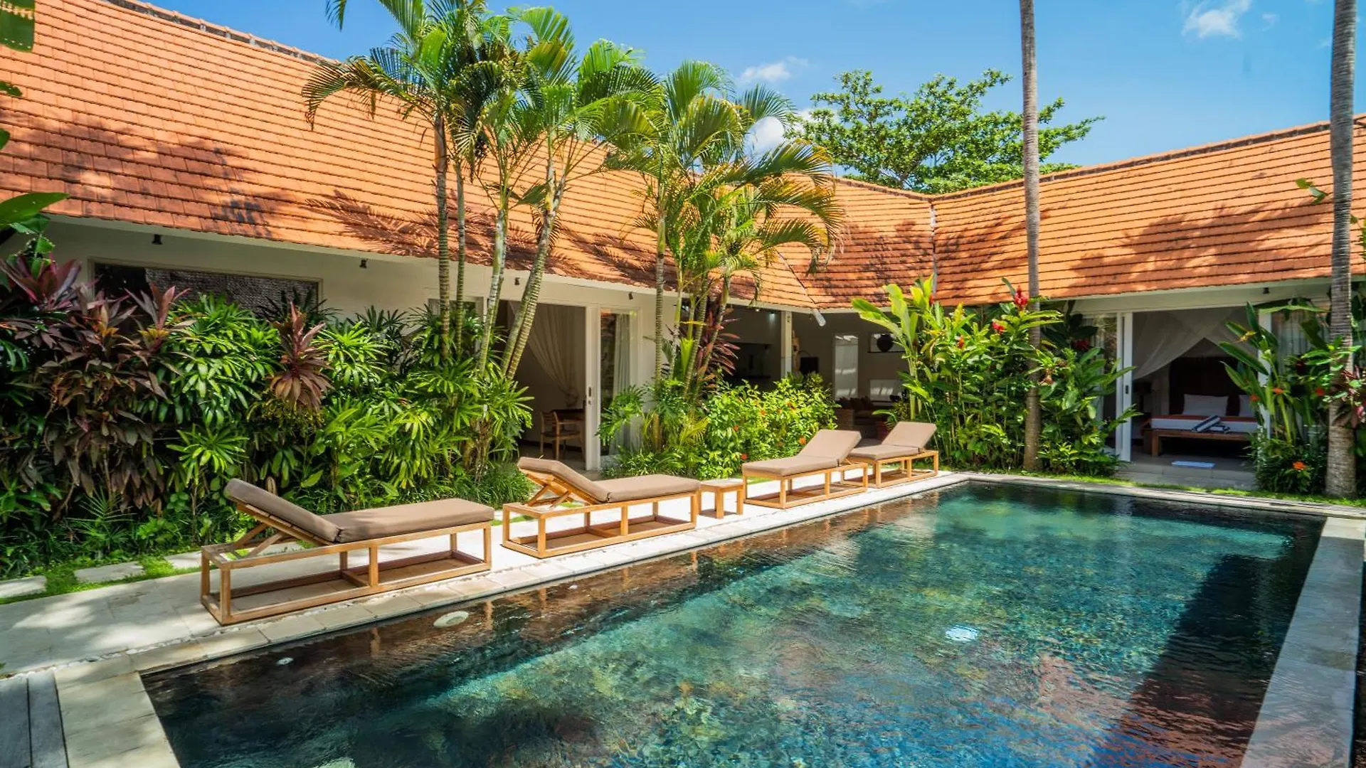 Villa Maxceo - 3Br Poolvilla Near The Beach Canggu