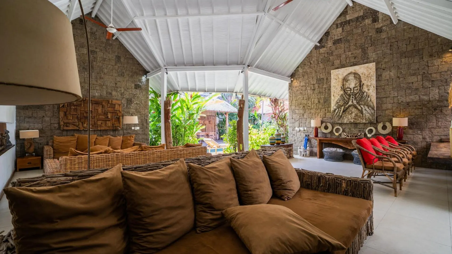 Villa Maxceo - 3Br Poolvilla Near The Beach Canggu